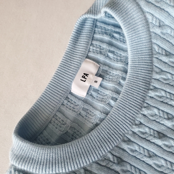 Revolve LPA Poppy Cable Knit Padded Shoulder Wool Blend Blue Cropped Sweater - Picture 5 of 8